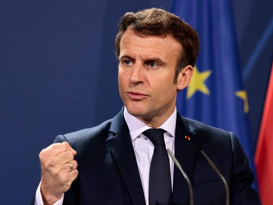 El presidente Emmanuel Macron quiere conservar el puesto volcándose hacia la izquierda. Francia acorralada.