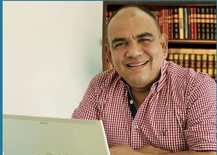 El senador electo Antonio «Toño» Correa  en aprieto.