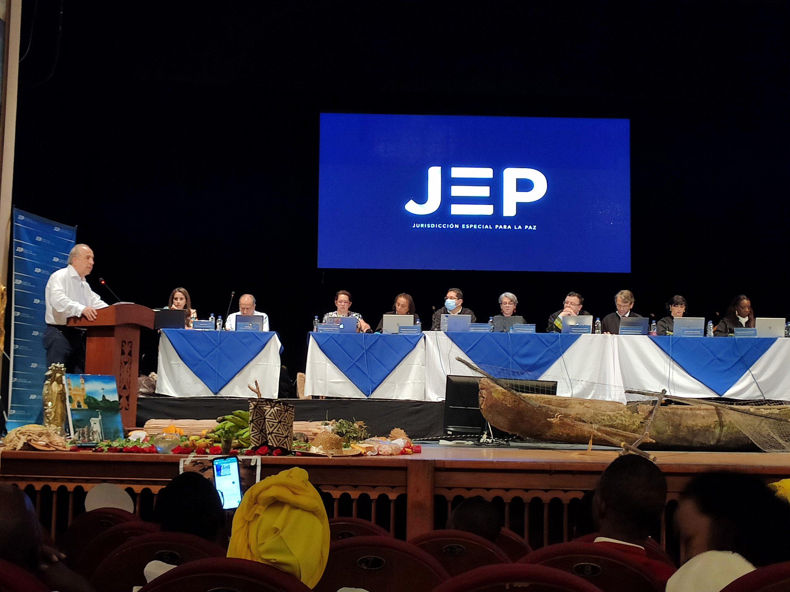 «Acato y aplaudo decisión de la JEP», dijo el ministro de Transporte, Guillermo Reyes. Sesión del viernes 21 de octubre 2022. 