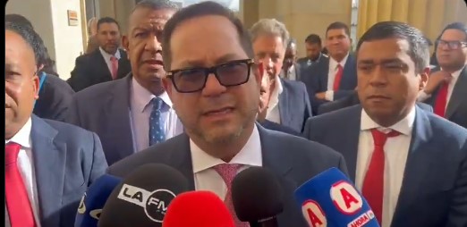 Lidio García: «Un solo partido que es Colombia» en la presidencia del congreso