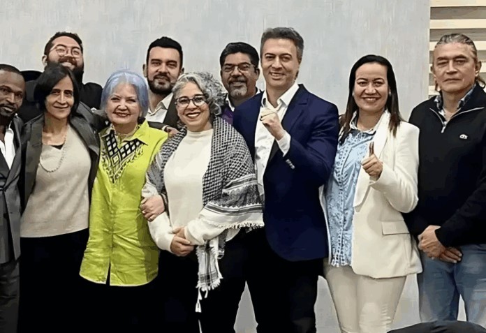 A consulta popular del Pacto Histórico  Daniel Quintero, exalcalde de Medellín; Carolina Corcho, exministra de Salud; e Iván Cepeda, senador del Polo
